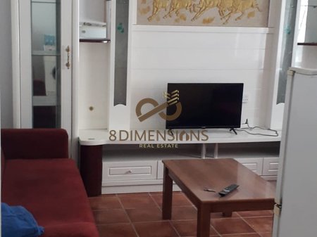 Apartament 1+1 me qera tek Komuna Parisit - Shkolla At Zef Pllumi D8241A-232