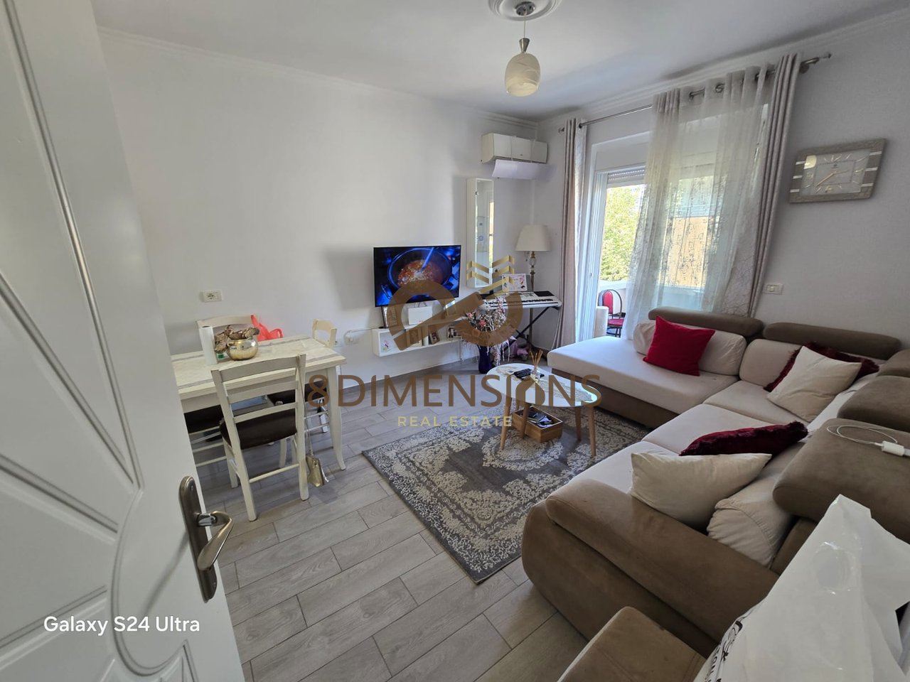 Apartament 2+1 ne shitje Ne Zonen e 21 Dhjetorit - Tirane (ID D8142Z-30)