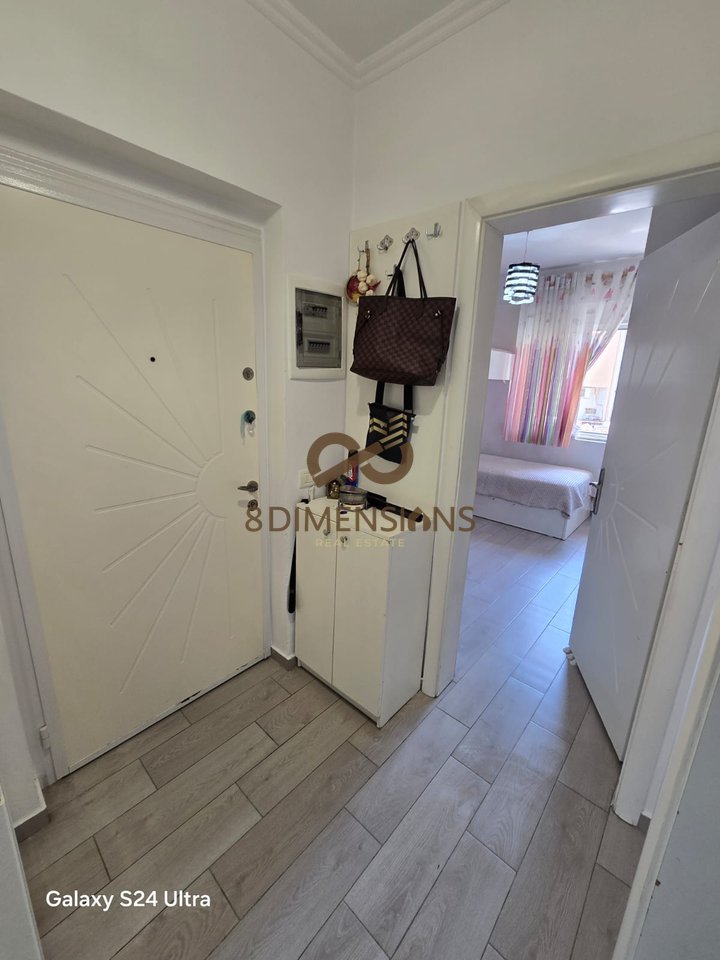 Apartament 2+1 ne shitje Ne Zonen e 21 Dhjetorit - Tirane (ID D8142Z-30)