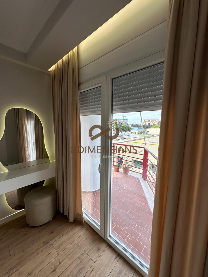 Jepet me qera Apartament 2+1+2 ne Don Boskos prane Komplekseve te Vizion Plus