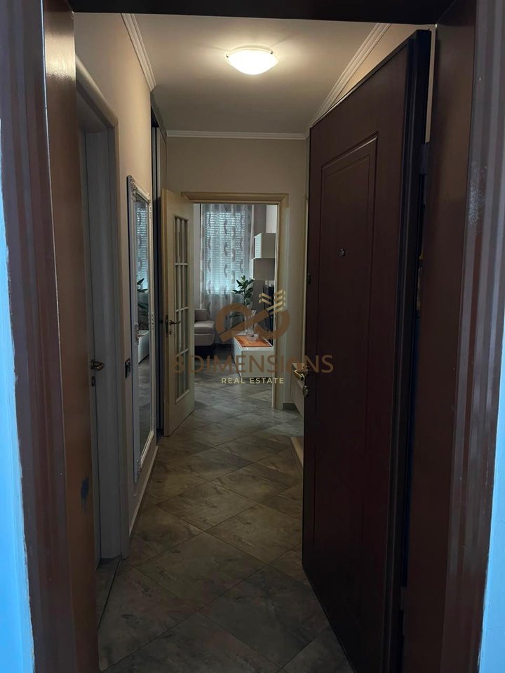 Apartament 2+1 me qera ne Ali Dem,prane Museum-it D8242A-274