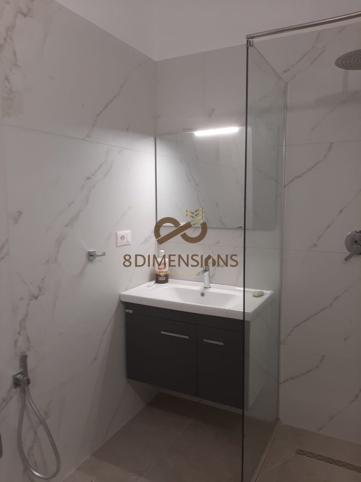 Apartament 2+1 me qera Astir ,prane bar Artistit