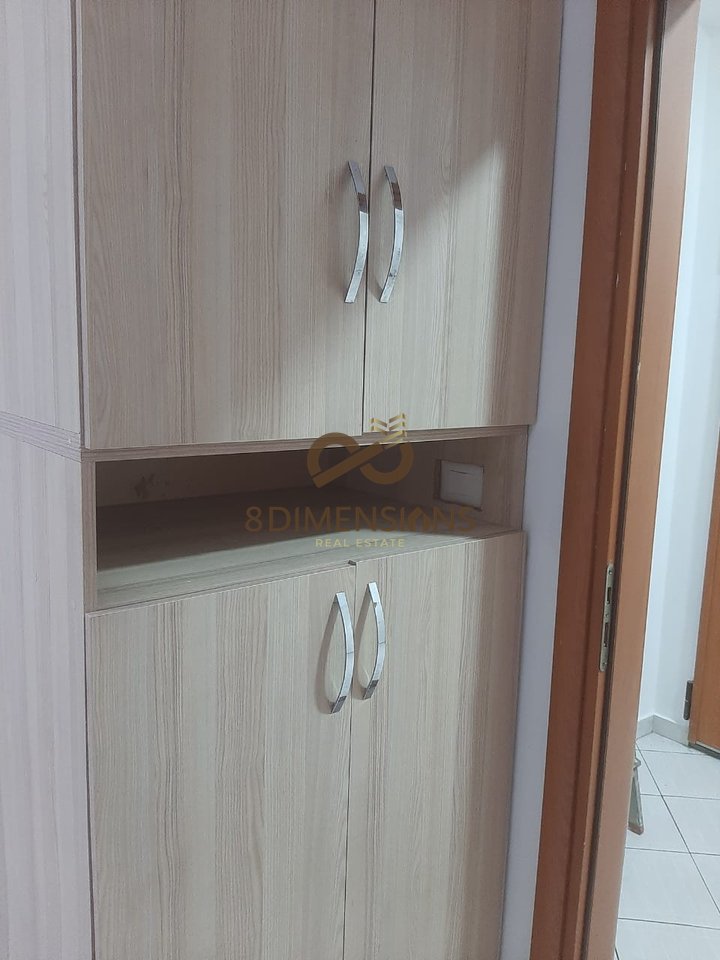Apartament 2+1 me qera Astir ,prane bar Artistit