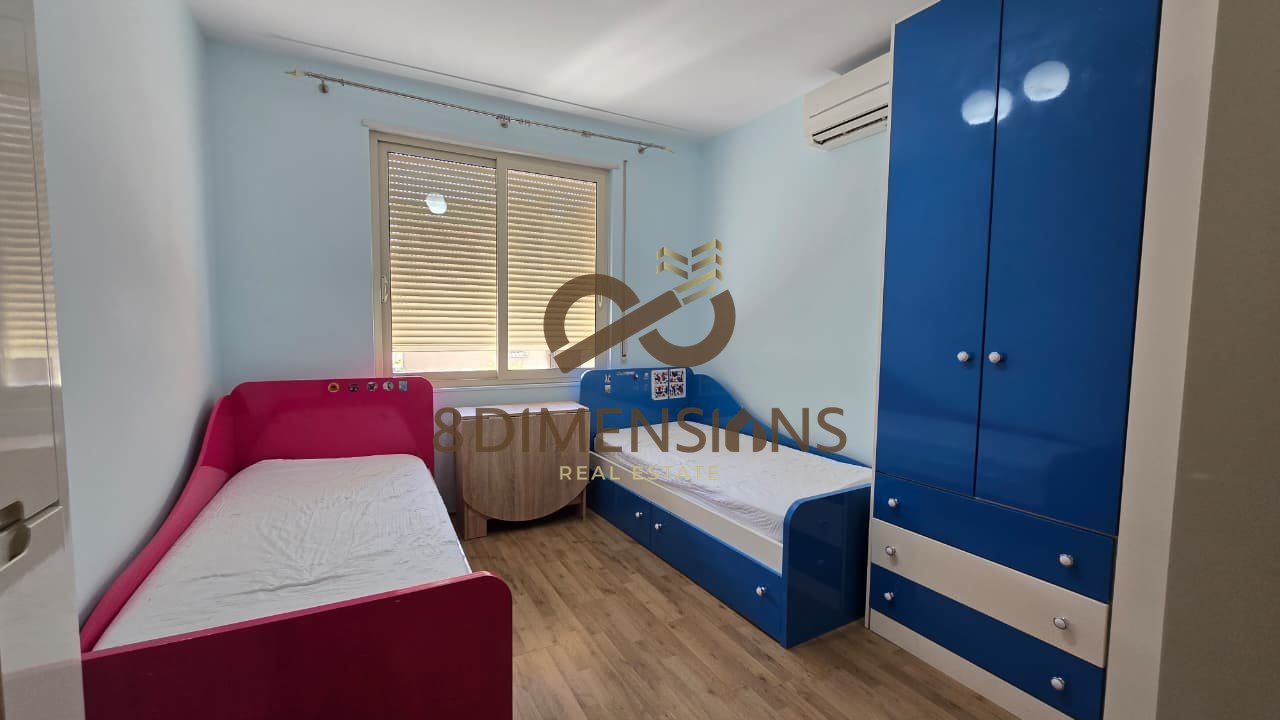 Jepet me qera Apartament 2+1+2 Rruga Petro Nini, prane ish tregut elektrik D8242A-278