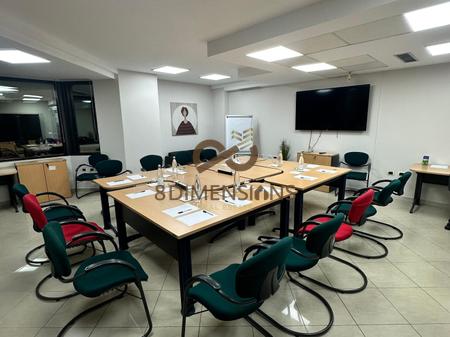 Ufficio in affitto con 14 stanze - vicino alla Piramide D828A-52