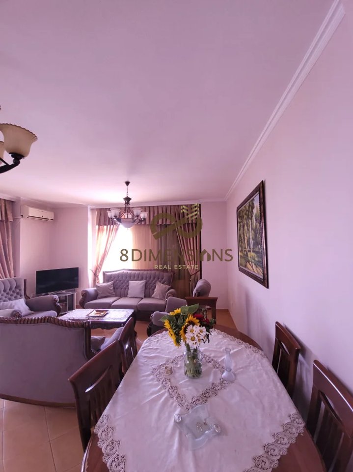 Affittasi appartamento 2+1+2 in Viale Gjergj Fishta 700 EUR (D8242A-287)
