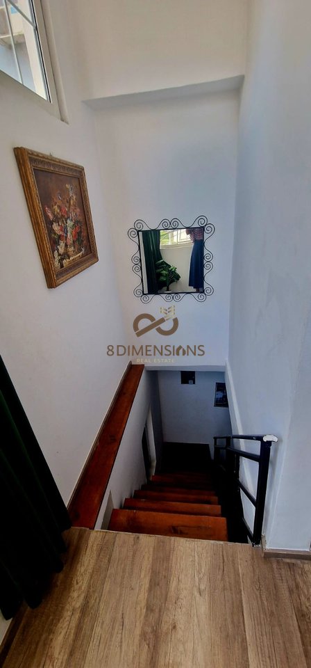 Duplex me qera tek rr.Barrikadave - Ish Stacioni Trenit D8241A-296