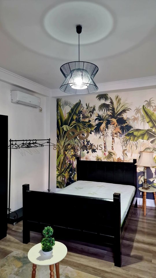 Duplex me qera tek rr.Barrikadave - Ish Stacioni Trenit D8241A-296