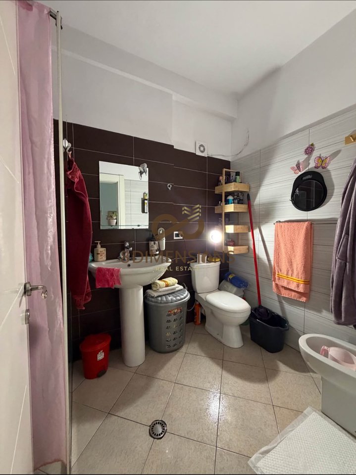 Shitet apartament 2+1 me HIPOTEK ne Fresk - prane shkolles 17 Shkurti D8142A-159 C