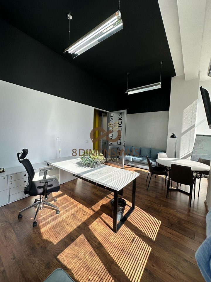 Locale ufficio in affitto, vicino a Blloku  D828A-53