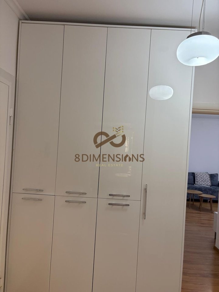 Apartament 2+1 me qera tek Pazari Ri D8242A-289