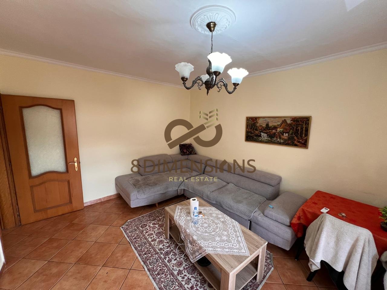 Shitet Apartament 1+1 ne Laprake prane Kompleksit Aura 115,000 EUR  (D8141Z-36)