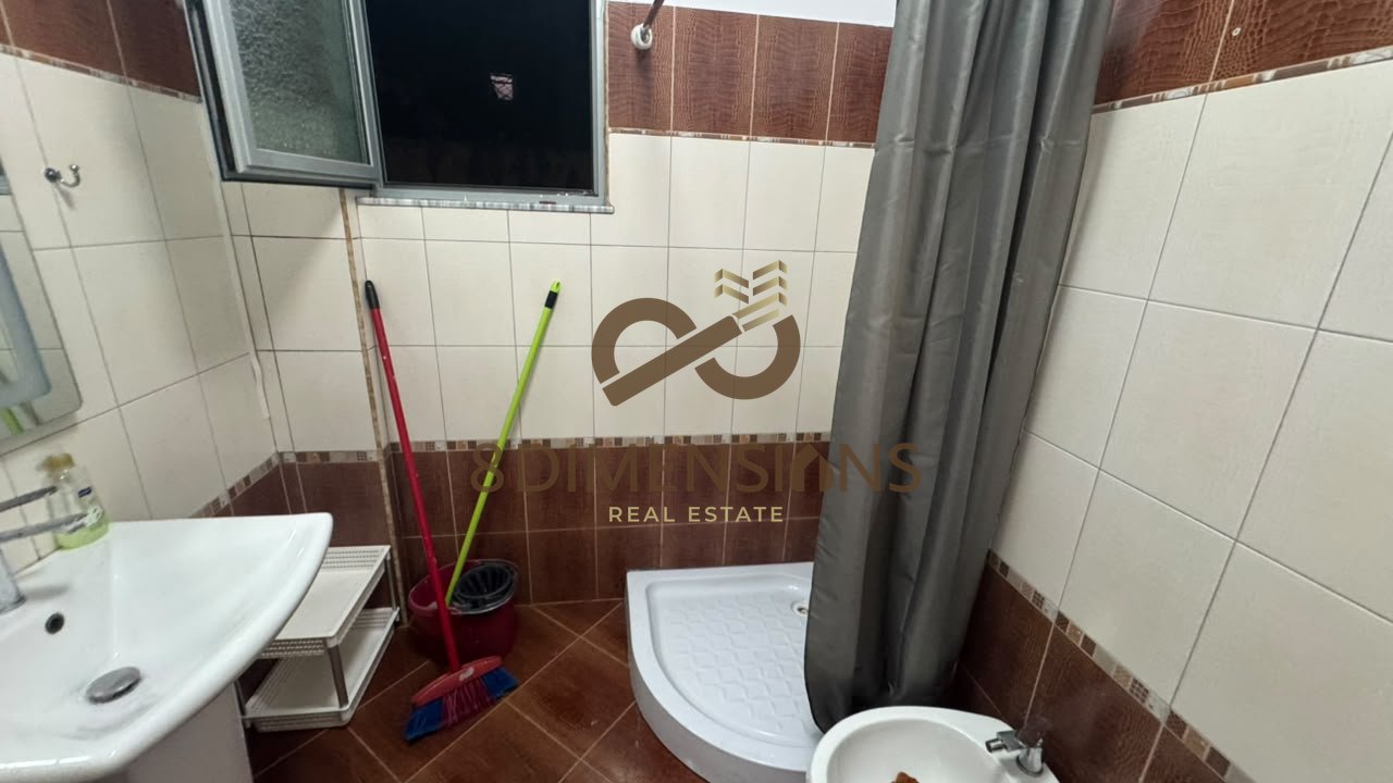 Apartament me qera 2+1 prane pallatit Brigadave - rr. Elbasanit