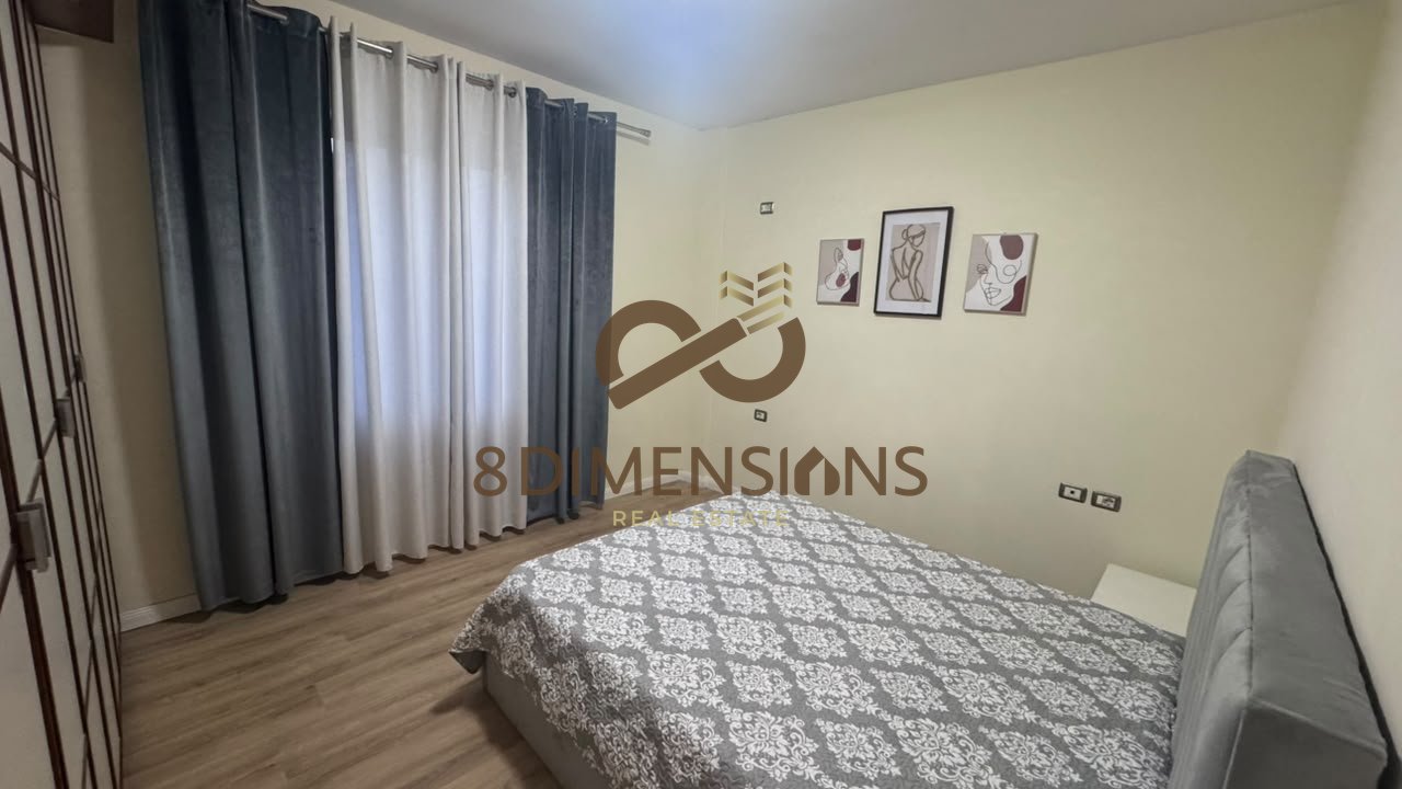Affittasi appartamento 2+1+2 posti auto presso il palazzo Brigadave, vicino alla scuola Rreze Drite D8242A-154