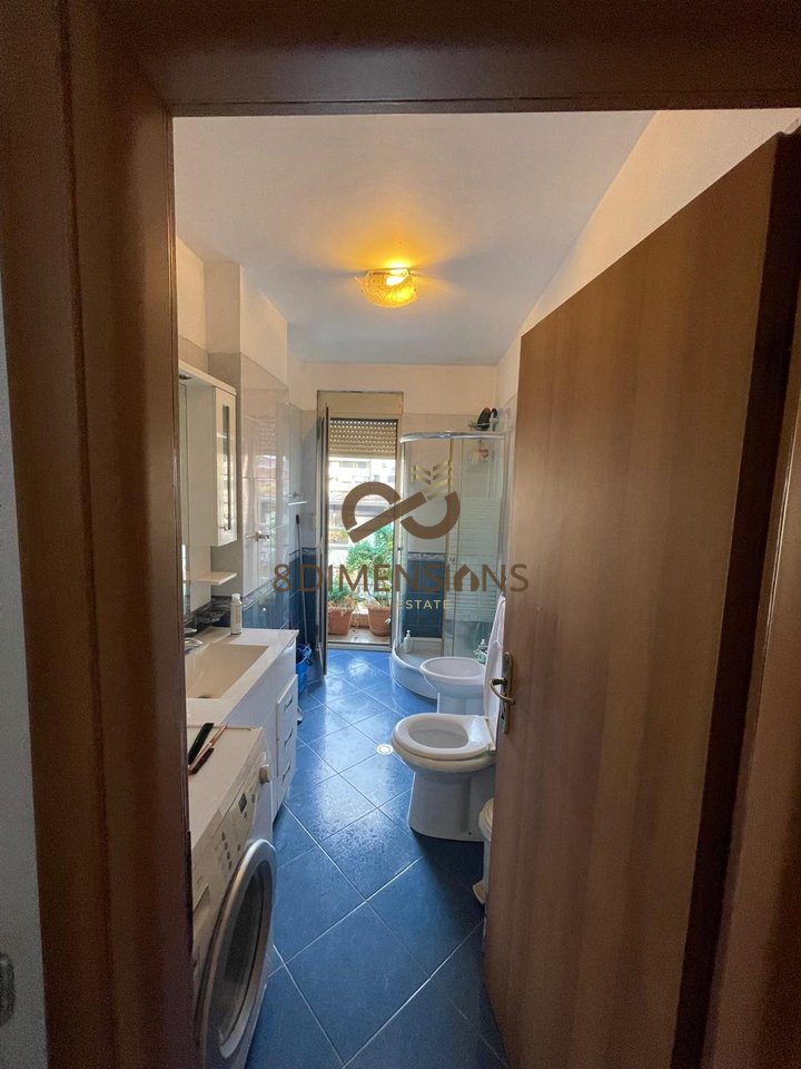 For rent Apartment 2+1+2 at Komuna e Parisit near Kika 3 Complex    (D8242A-294)