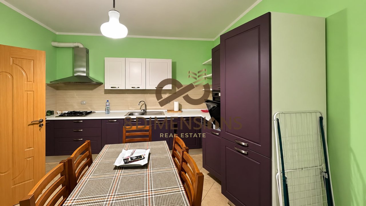 SAPO U UL!! Apartament 2+1 pothuajse I RI per shitje mbrapa restorant Freskut D8142A-78