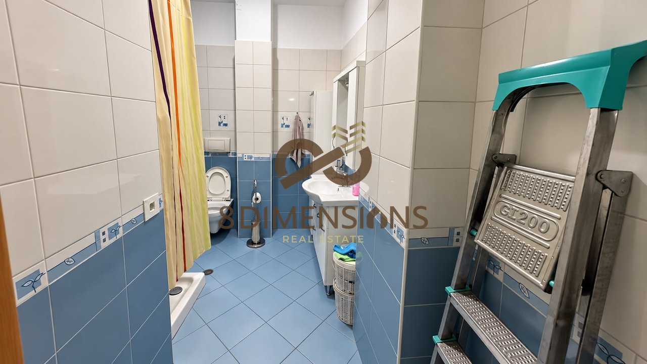 SAPO U UL!! Apartament 2+1 pothuajse I RI per shitje mbrapa restorant Freskut D8142A-78