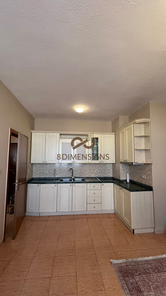 Affittasi appartamento 1+1 in Via Fortuzi 60.000 LEK  (D8241A-302)
