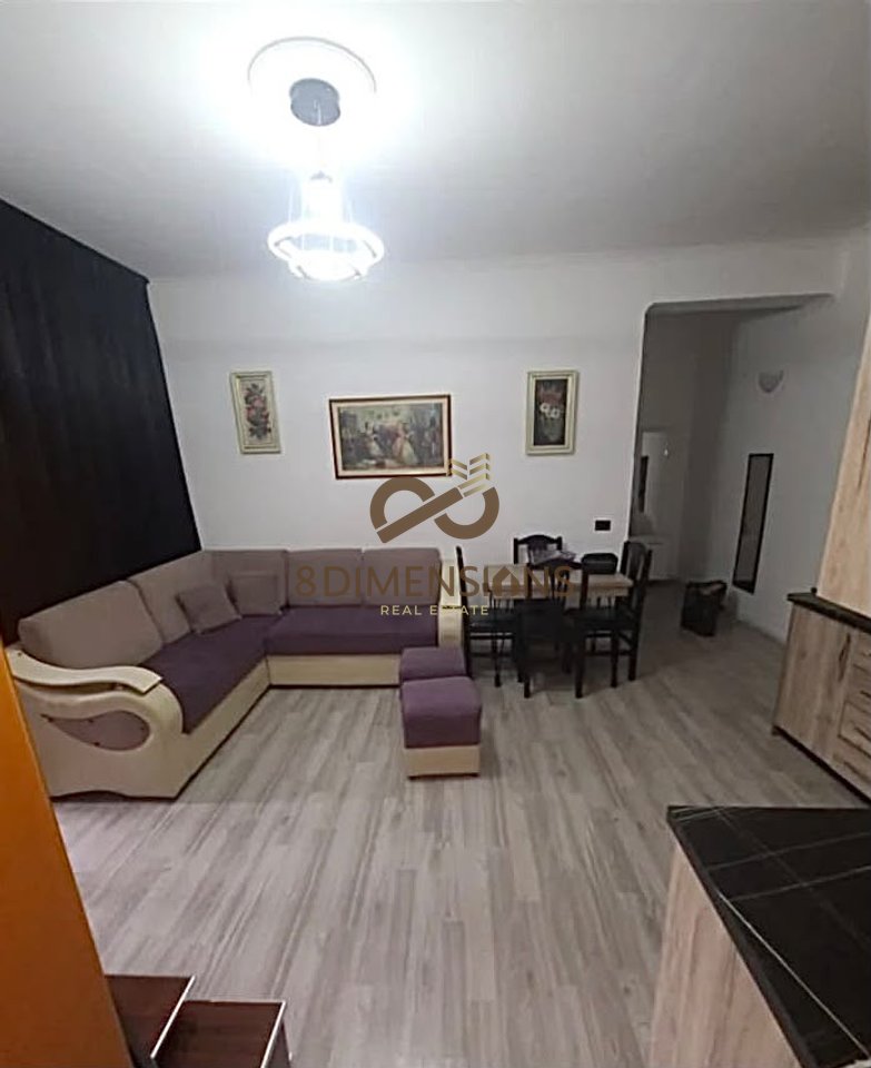 OKAZION Shitet apartament 2+1 ne Misto Mame prane Bar Ciao (D8142A-161)