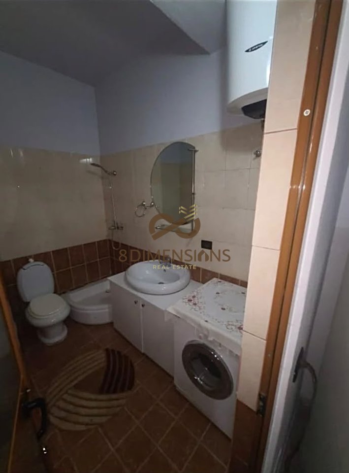 OKAZION Shitet apartament 2+1 ne Misto Mame prane Bar Ciao (D8142A-161)