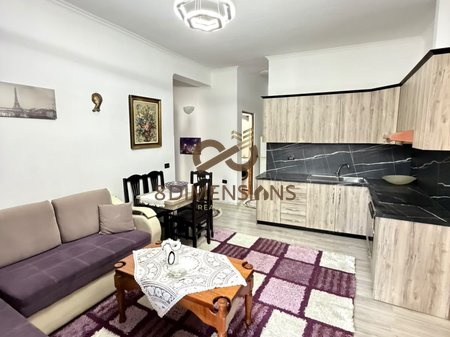 OKAZION Shitet apartament 2+1 ne Misto Mame prane Bar Ciao (D8142A-161)