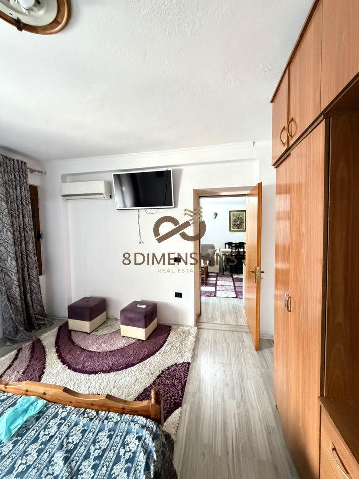 OKAZION Shitet apartament 2+1 ne Misto Mame prane Bar Ciao (D8142A-161)