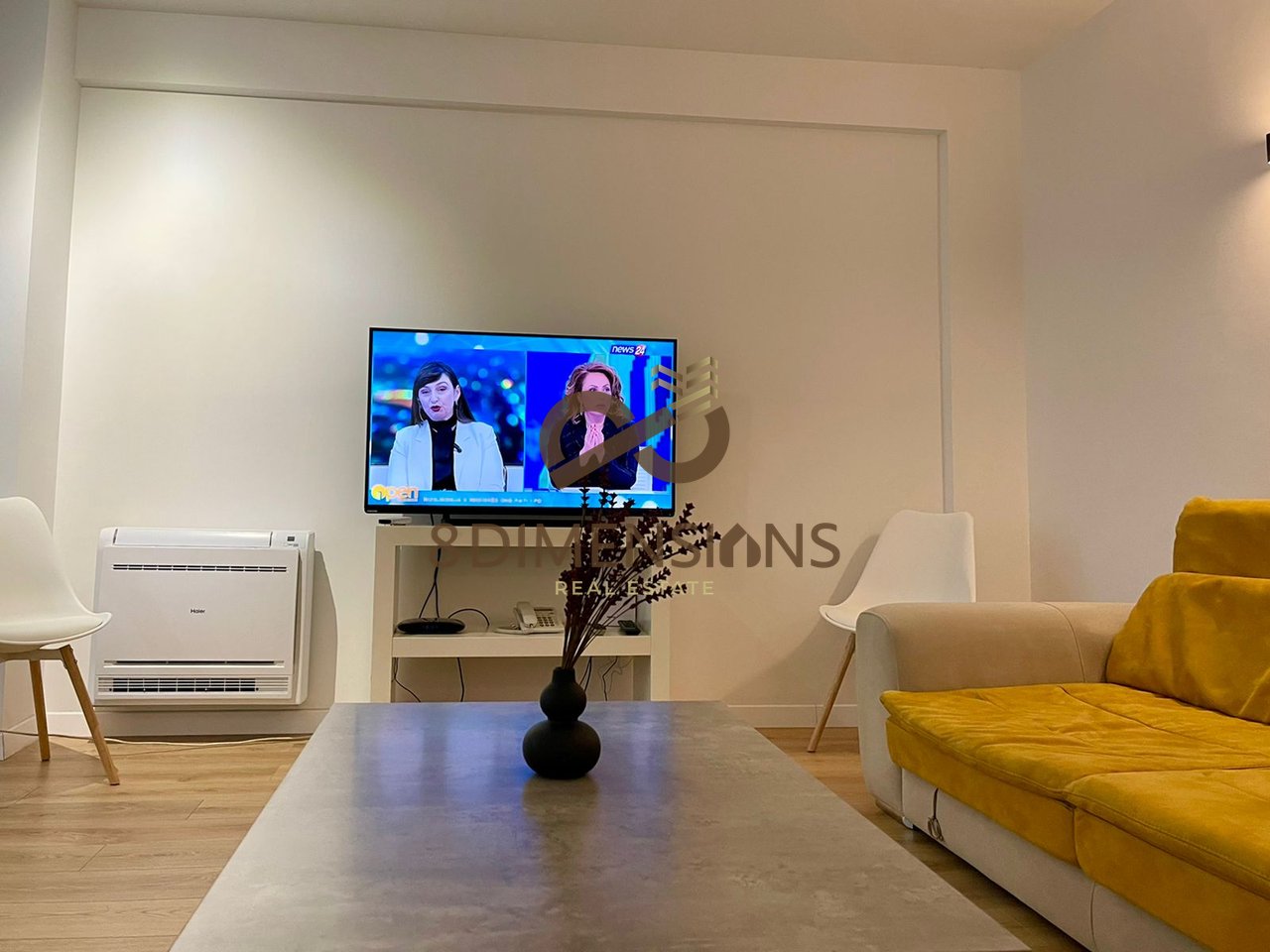 For rent 2+1 apartment on the 2nd floor of a new building with elevator near the Mosque in Selite, Tirana (ID D8242A-295)
