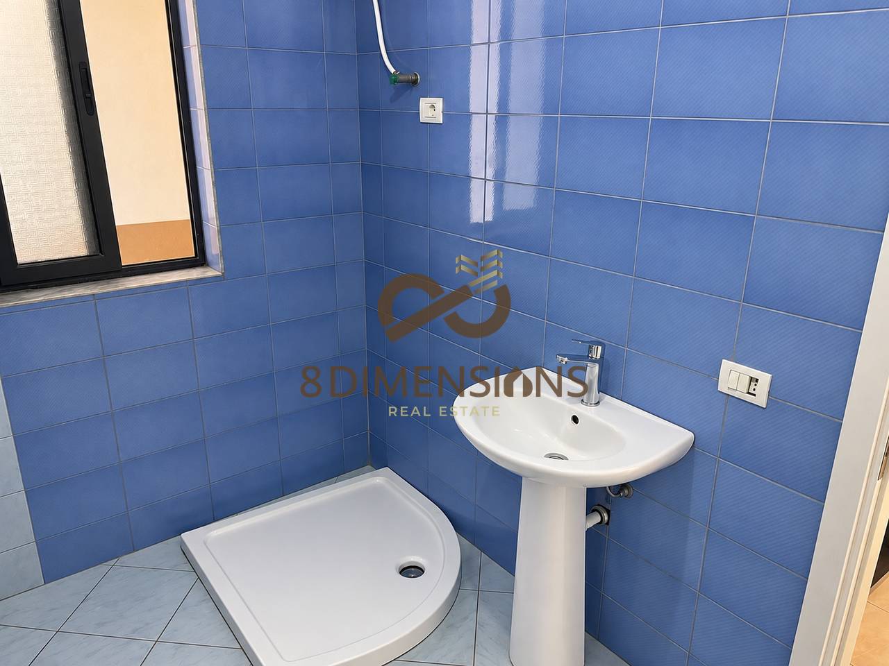 APARTMENT 2+1+2+STORAGE FOR RENT – Near GRAND GALLERY, Yzberisht