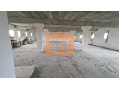 RIVISTA A SHKOZET, IN AFFITTO!