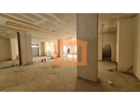 AMBIENT BIZNESI NE PLAZH PER SHITJE !