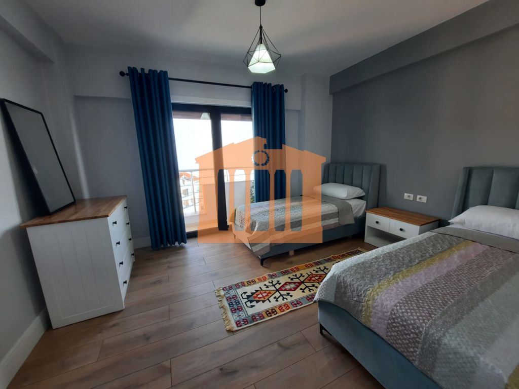 SUPER APARTAMENT 2+1  NE VOLLGA , PER QIRA!