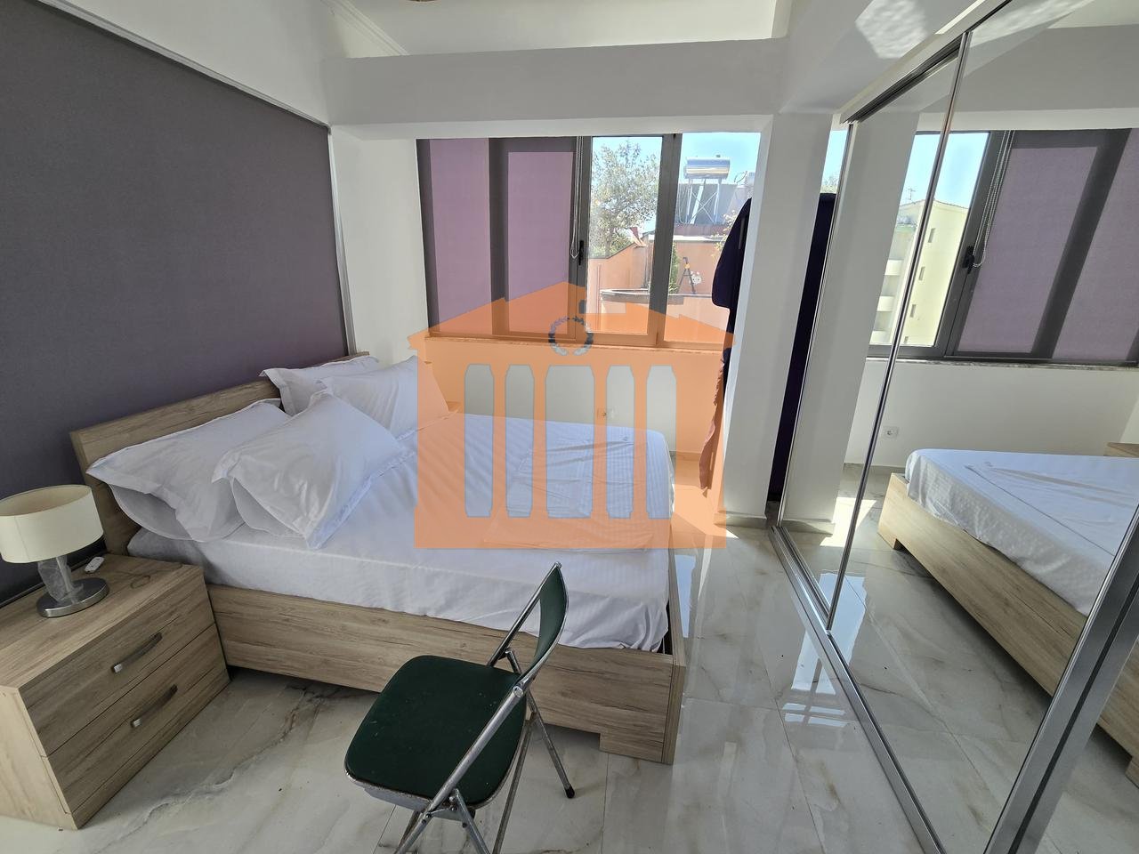 VILE  TRE KATESHE NE KOMPLEKSIN  "DIELL" NE  QERRET, ME QIRA!