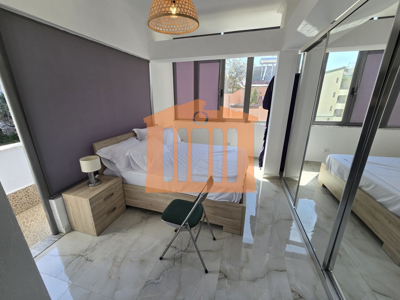 VILE  TRE KATESHE NE KOMPLEKSIN  "DIELL" NE  QERRET, ME QIRA!