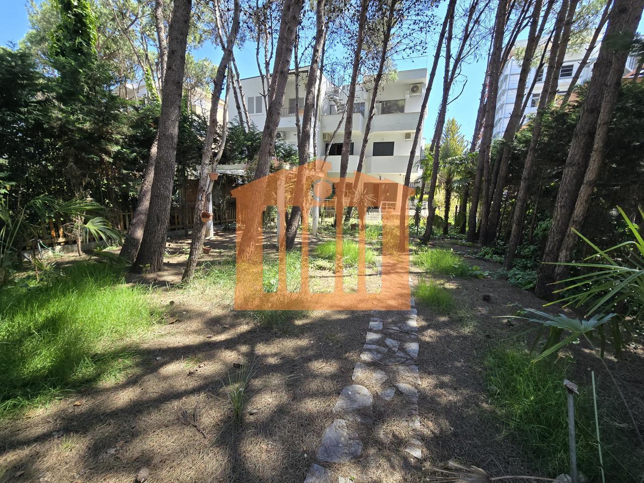 VILE  TRE KATESHE NE KOMPLEKSIN  "DIELL" NE  QERRET, ME QIRA!