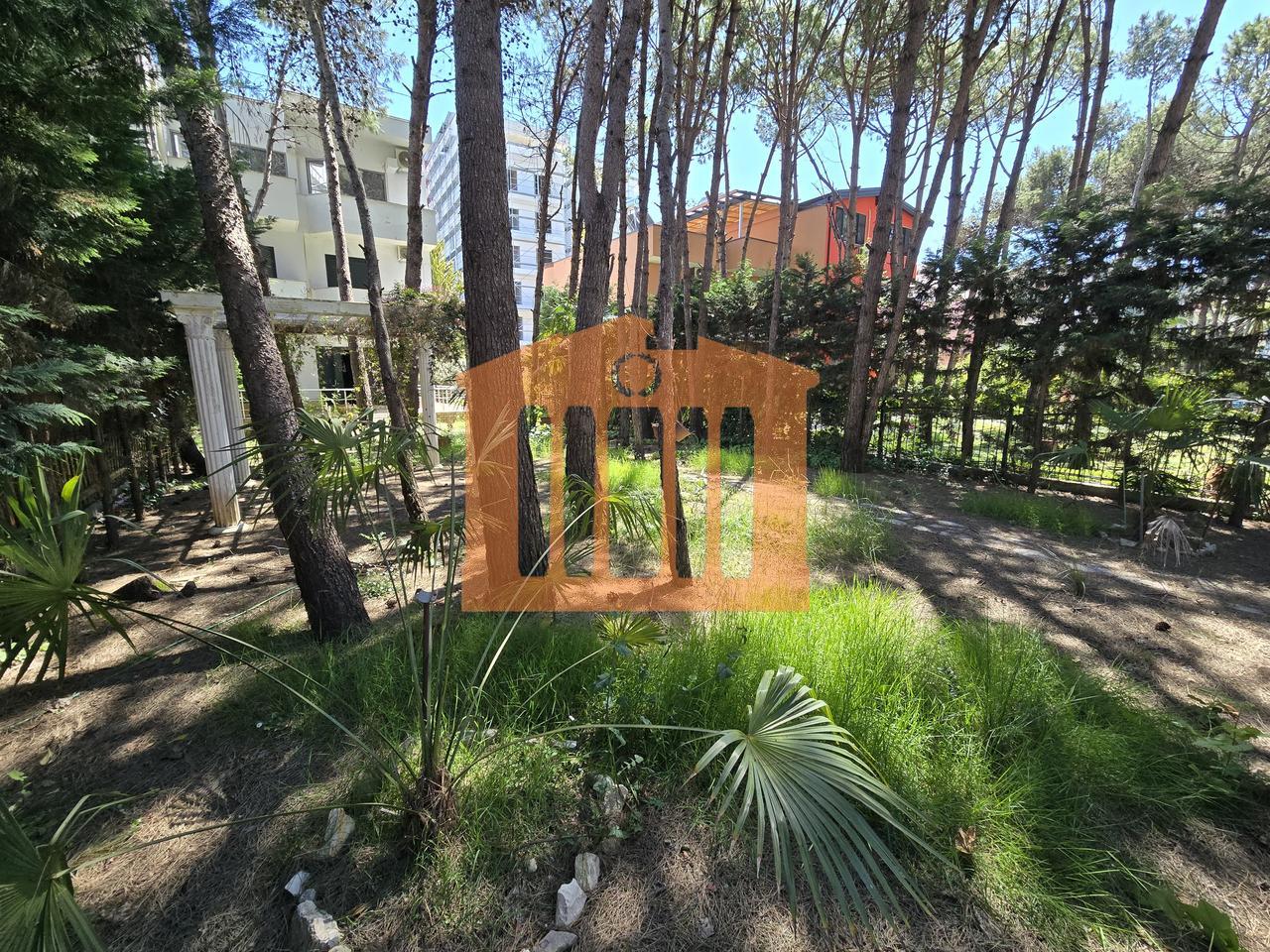 VILE  TRE KATESHE NE KOMPLEKSIN  "DIELL" NE  QERRET, ME QIRA!