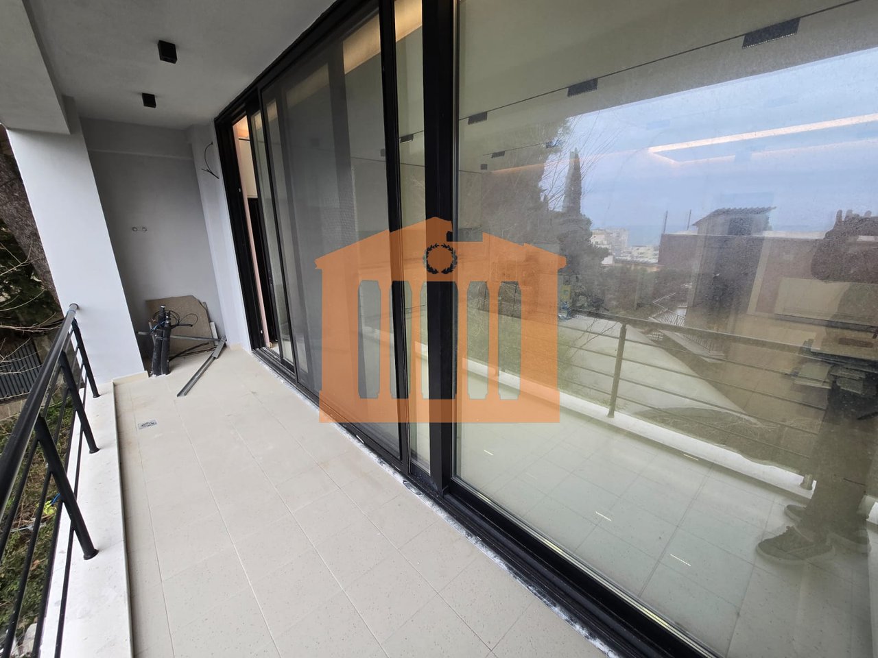 APARTMENT 2+1+2 IN VILLA E ZOGUT DURRES, FOR SALE!
