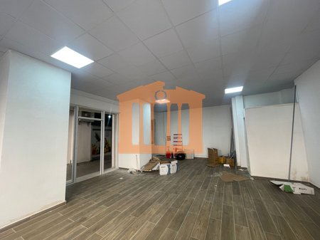 BUSINESS PREMISES AT THE FORMER POLICE REGION, DURRES FOR RENT!