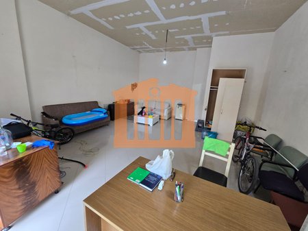 AMBIENT BIZNESI NE PLAZH PER SHITJE !