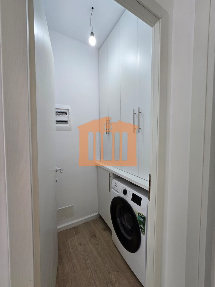 SUPER APARTMENT 2+1+2 PARKINGS, WITH ELEVATOR IN FARKE FOR RENT!