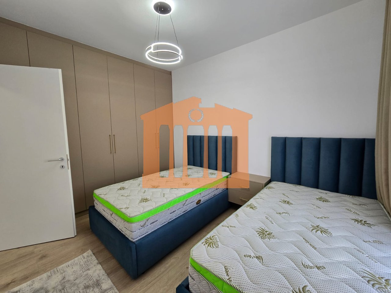 SUPER APARTMENT 2+1+2 PARKINGS, WITH ELEVATOR IN FARKE FOR RENT!