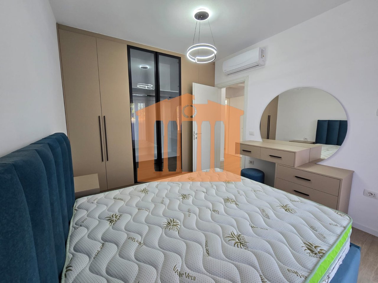 SUPER APARTMENT 2+1+2 PARKINGS, WITH ELEVATOR IN FARKE FOR RENT!