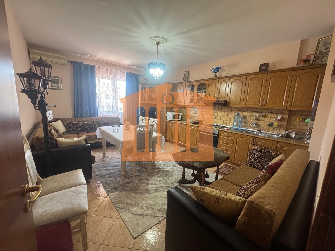 APARTAMENT 2+1+2 NE PLAZH ILIRIA,DURRES PER QIRA !