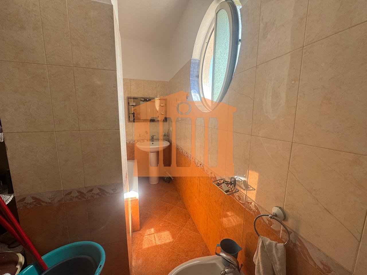 APARTAMENT 2+1+2 NE PLAZH ILIRIA,DURRES PER QIRA !