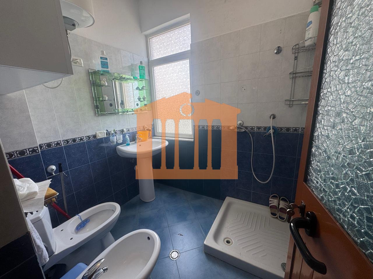 APARTAMENT 2+1+2 NE PLAZH ILIRIA,DURRES PER QIRA !