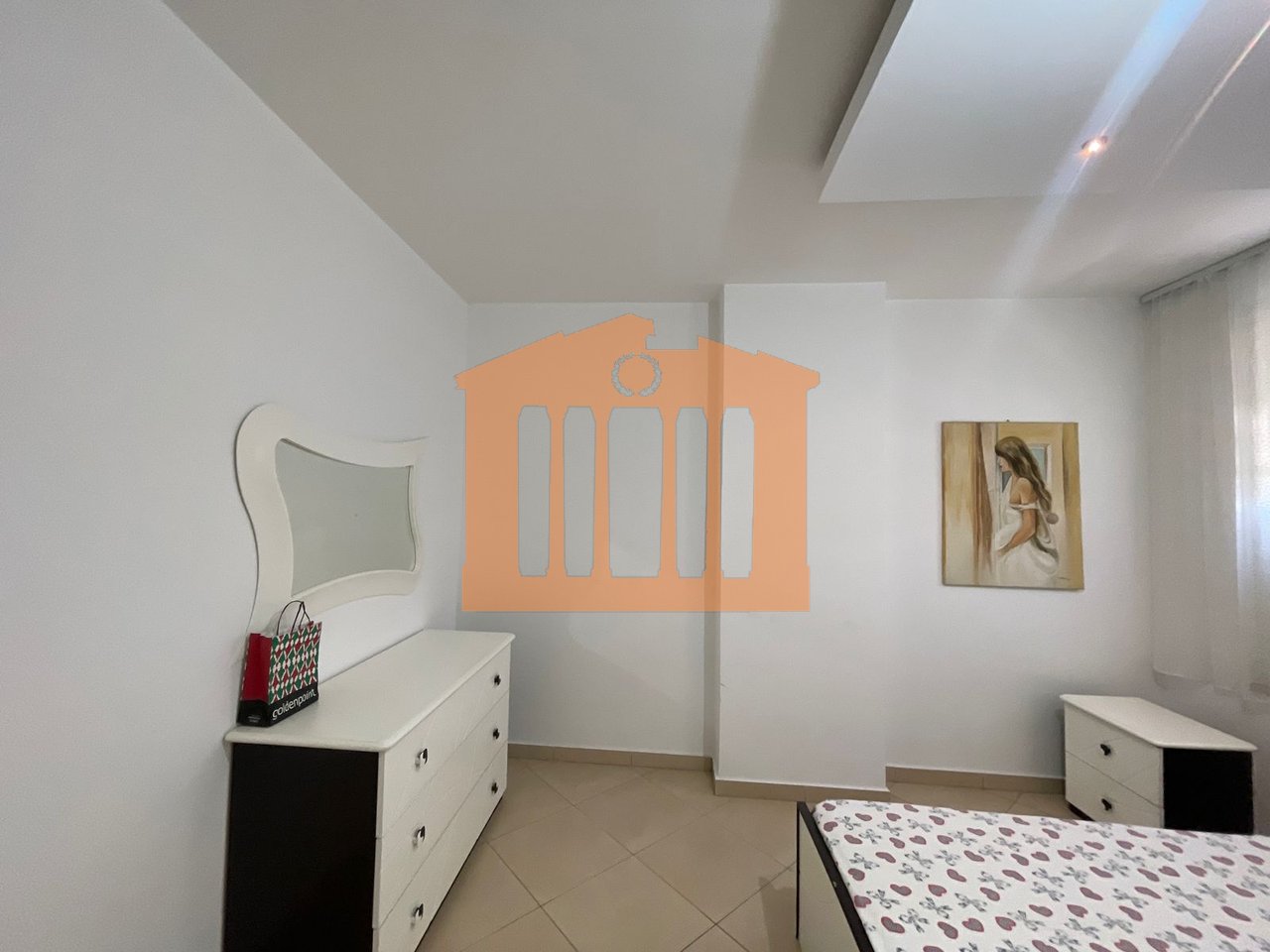 APARTAMENT 2+1 TE ISH URT,DURRES PER QIRA!
