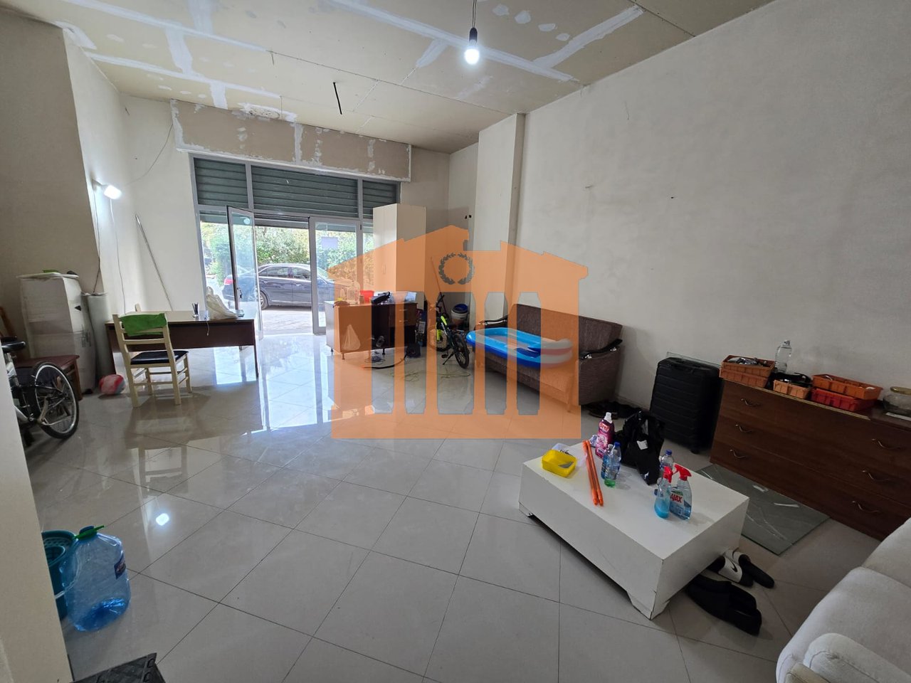 AMBIENT BIZNESI NE PLAZH PER SHITJE !