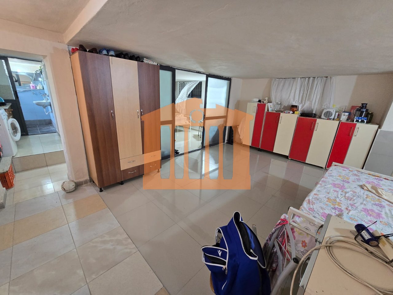 GARAGE E RITORNO ALL'APPARTAMENTO SULLA SPIAGGIA IN VENDITA!