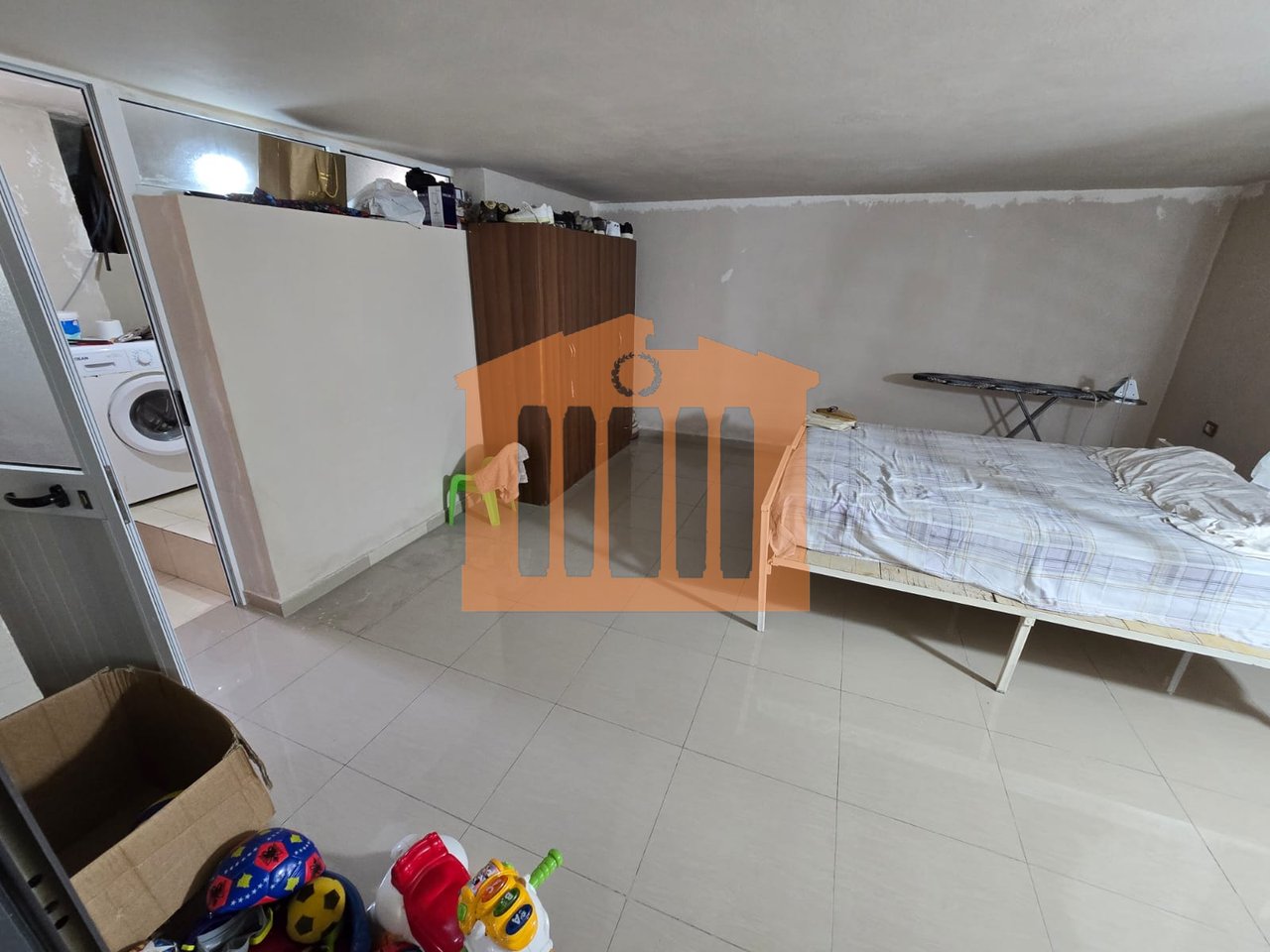 GARAGE E RITORNO ALL'APPARTAMENTO SULLA SPIAGGIA IN VENDITA!