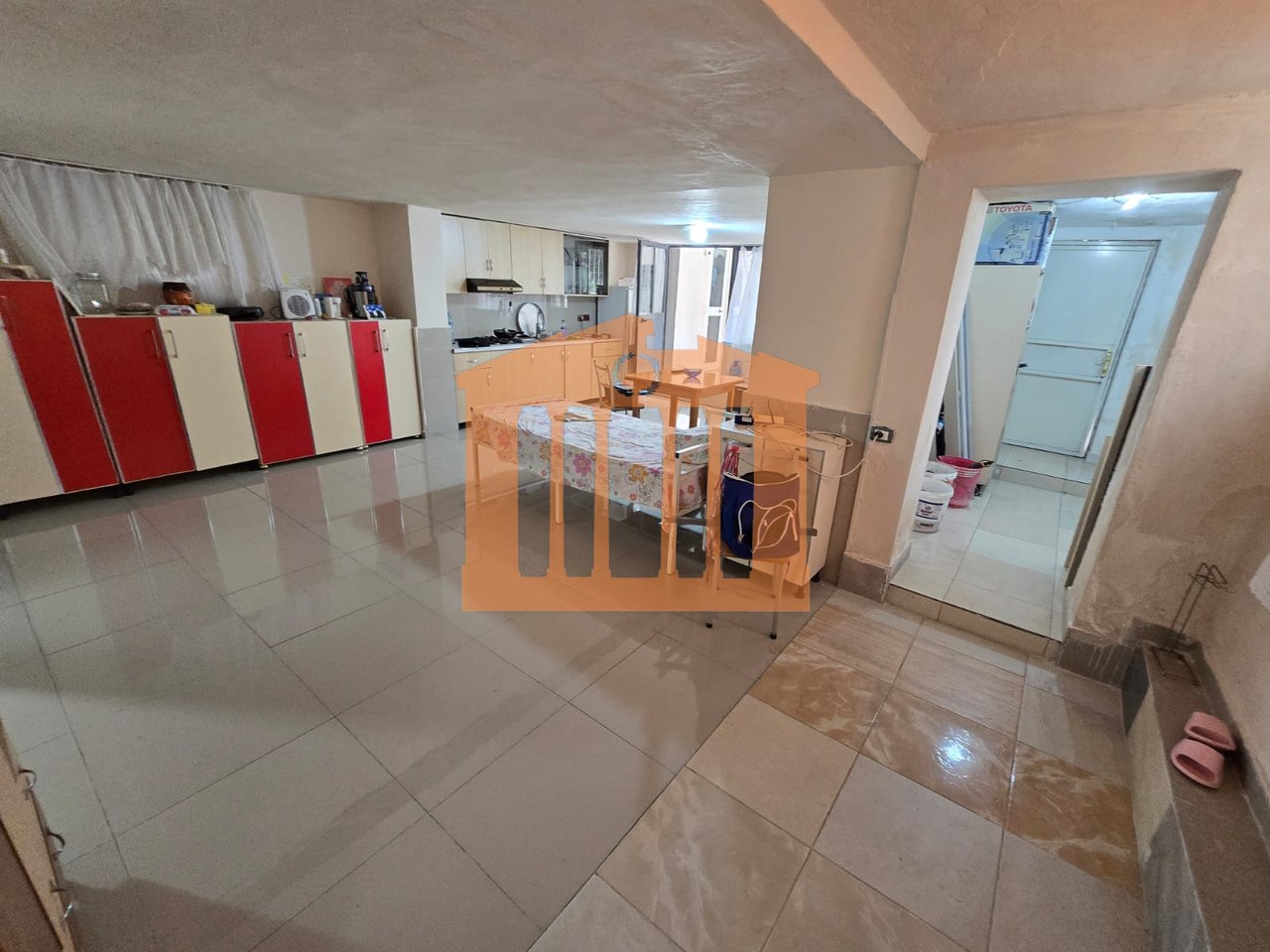 GARAGE E RITORNO ALL'APPARTAMENTO SULLA SPIAGGIA IN VENDITA!