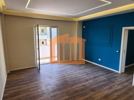 OCCASION, APARTMENT 3+1+2 NEAR THE MARKET IN DURRES FOR SALE!